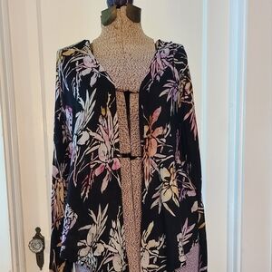 Santika kimono cover up Black Floral size S‎